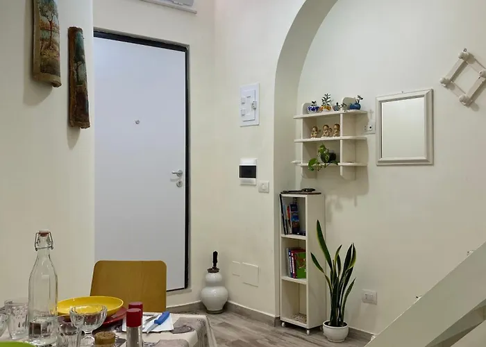 Deni Apartments